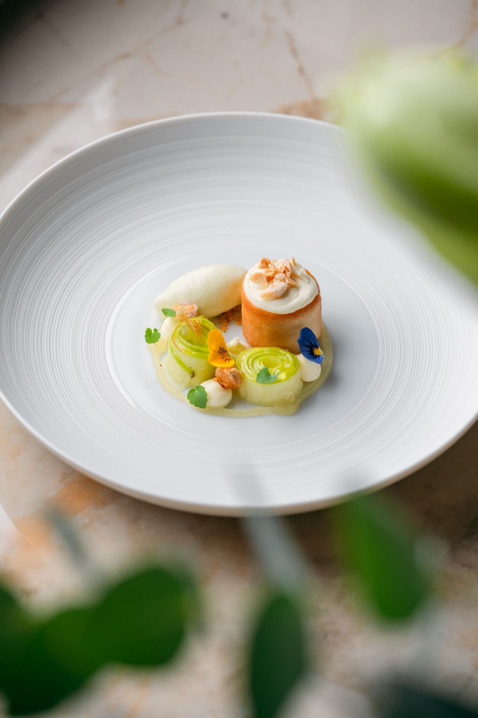 Dessert fleurs comestibles
