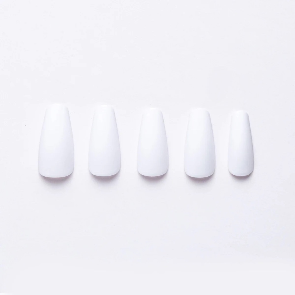 TAYsearch Nails White