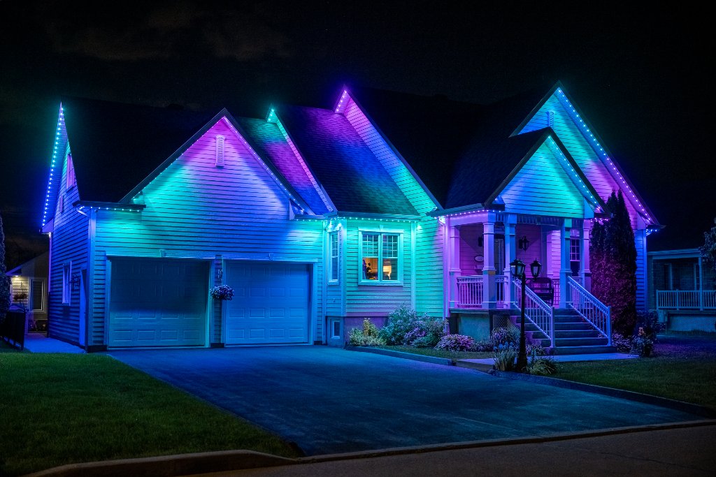 Smart app-controlled permanent LED lighting Ottawa Gatineau