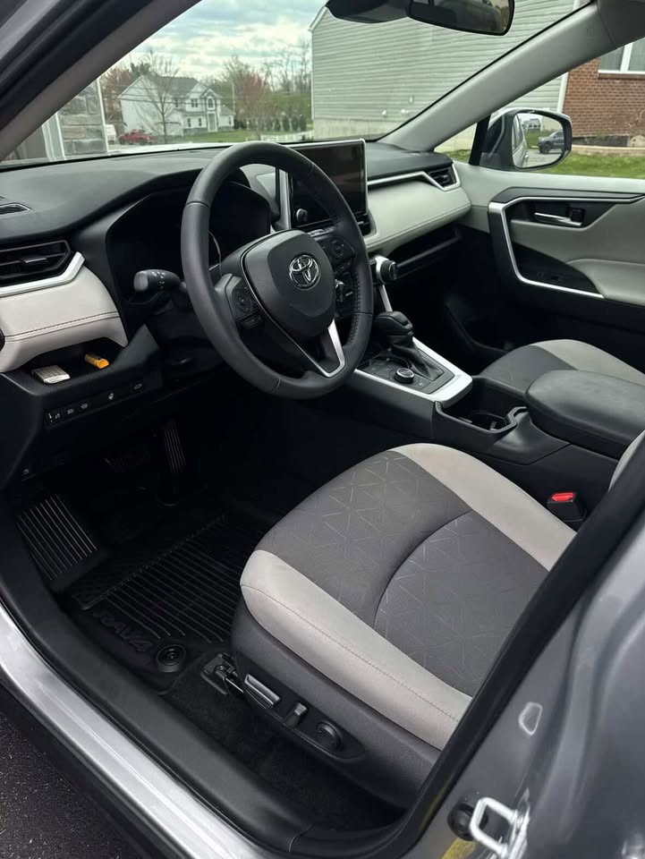 Mobile car detailing New Albany Ohio - before and after