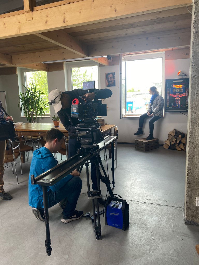 Runaways BTS 2