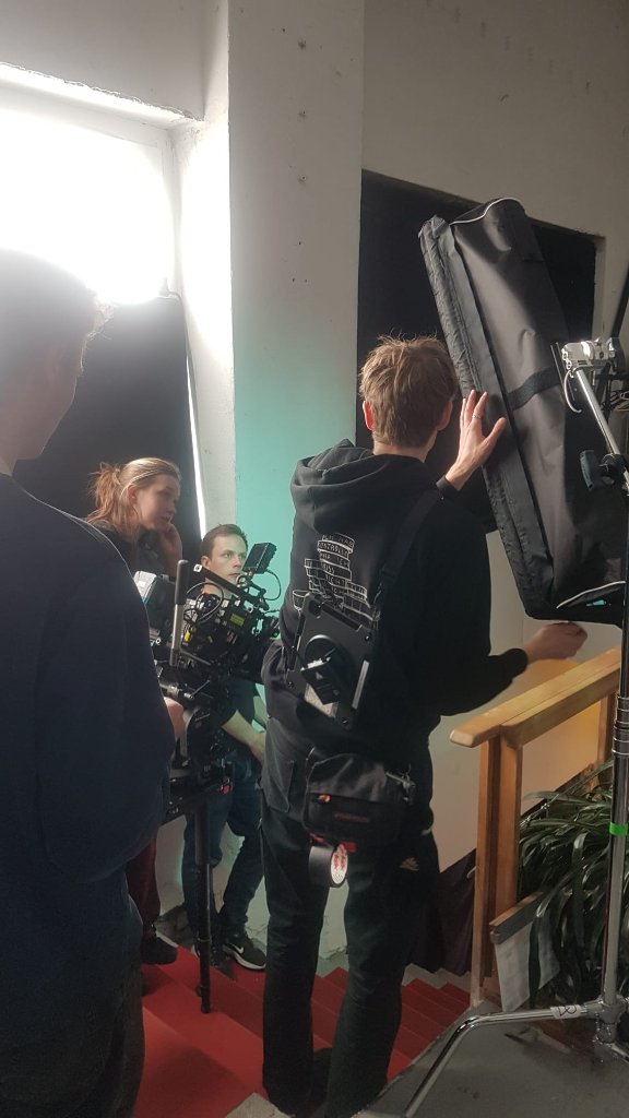 Runaways BTS 14