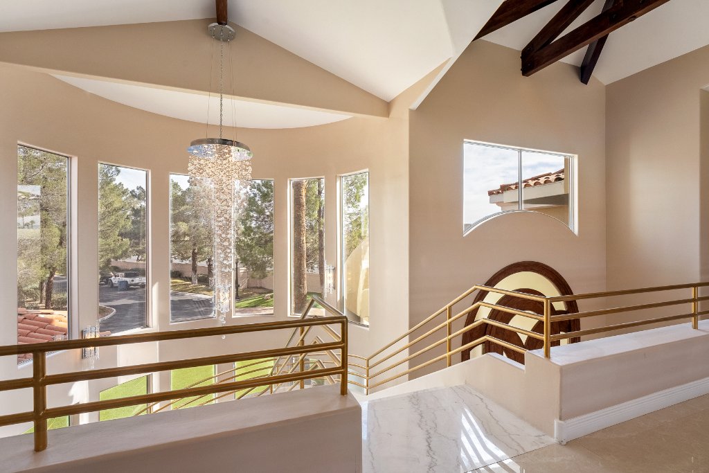 Grand staircase interior real estate photography Las Vegas NV — Air to Ground Media
