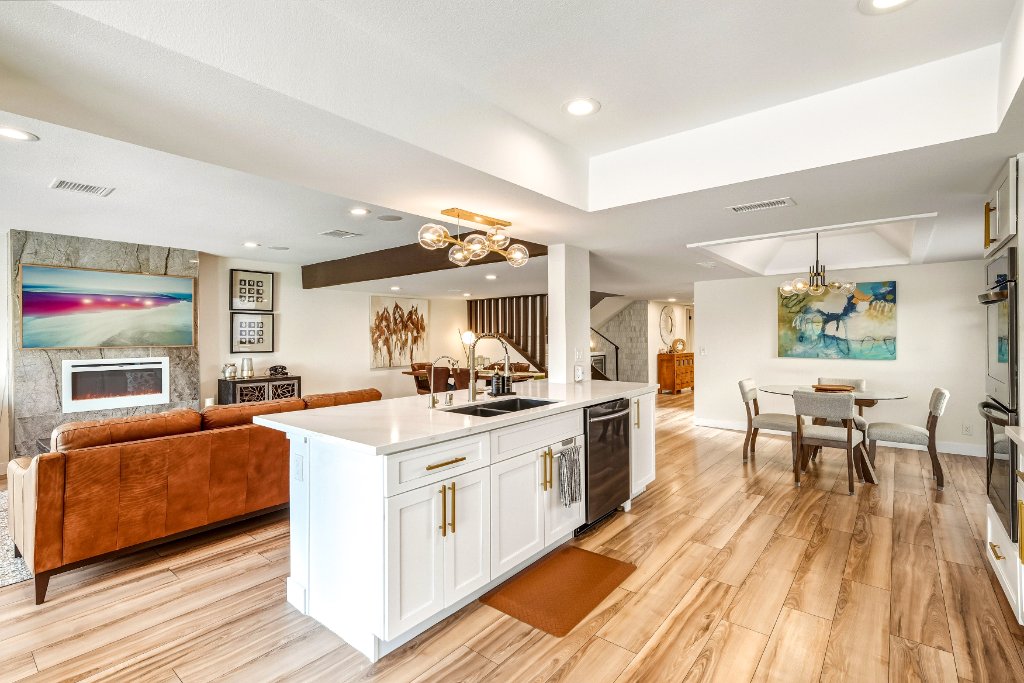COMPLETE real estate photography package Las Vegas NV