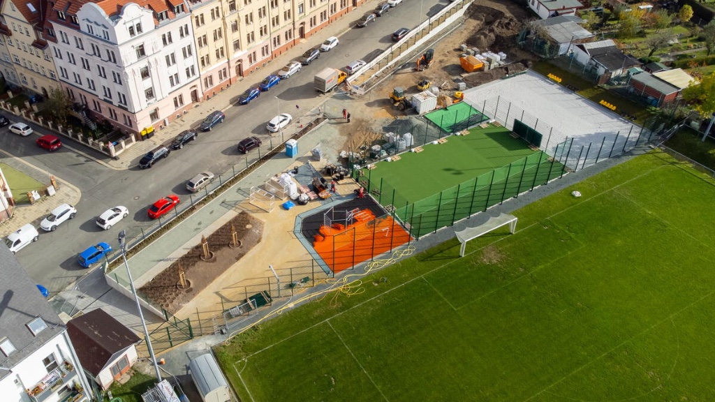 Luftaufnahme der Ostvorstadt mit Sportanlage