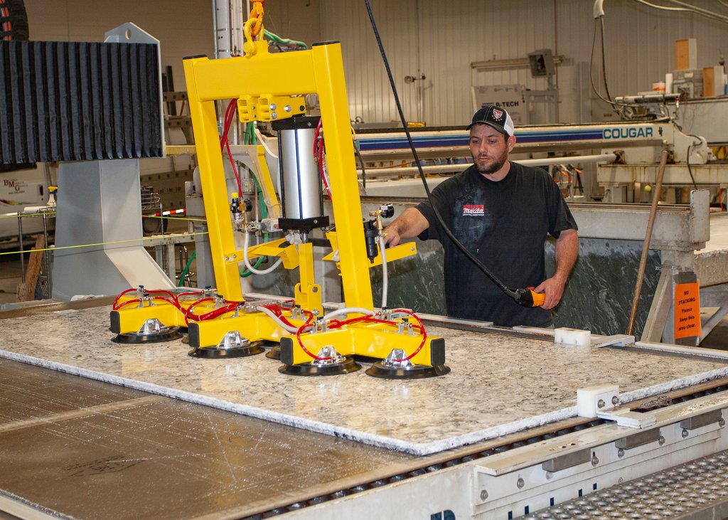 Stone Shop - Granite Slab Transfer