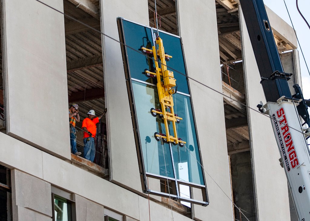 MRTA8 - Glazing Operation