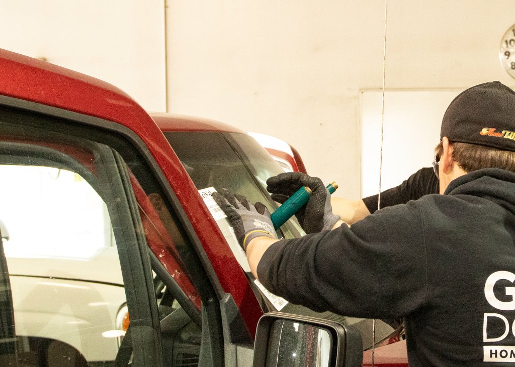 Auto Glass - Side Window Replacement
