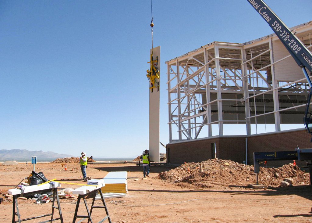 IMP - Crane Lift Desert Site