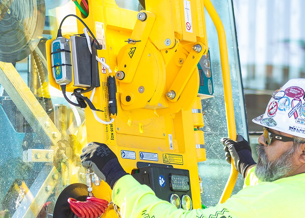 MRTA8 - Glass Handling Tyvek