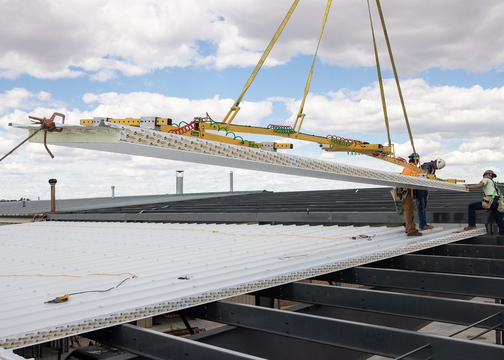 IMP - Worker Operating WPG Lifter