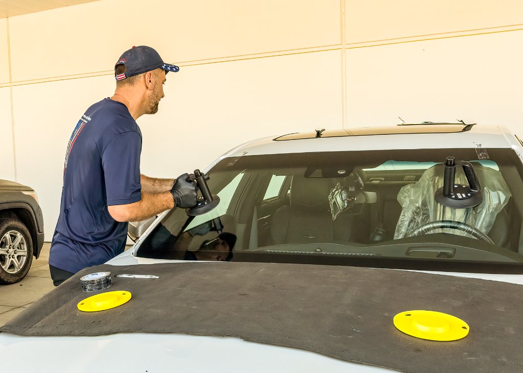 Auto Glass - WPG Cups on SUV Windshield