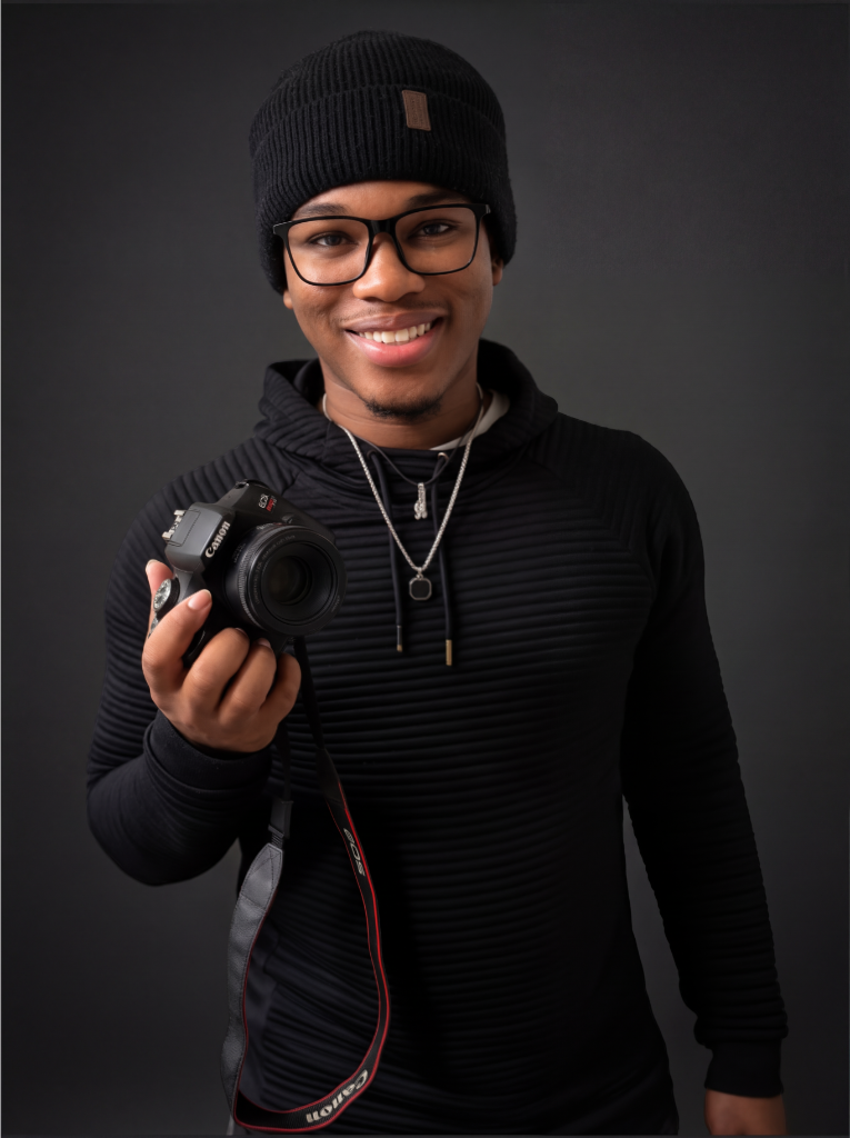 Tae'Angelo - Photographer