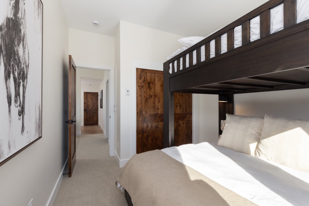Bedroom 3 — bunk room hallway view