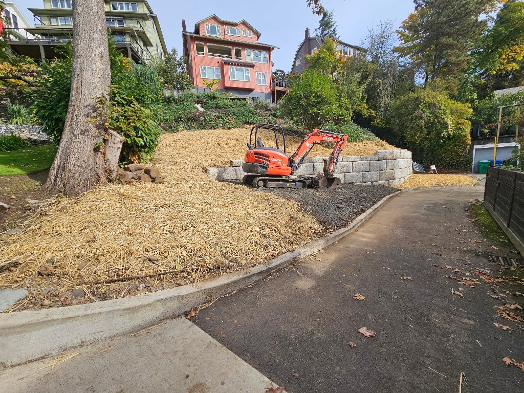 Retaining Wall & Driveway