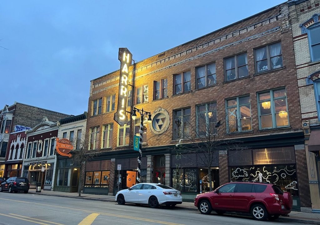 Commercial Real Estate Website
