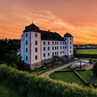 SCHLOSS WALKERSHOFEN logo