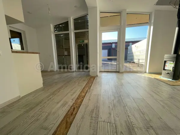 Náhľad 4