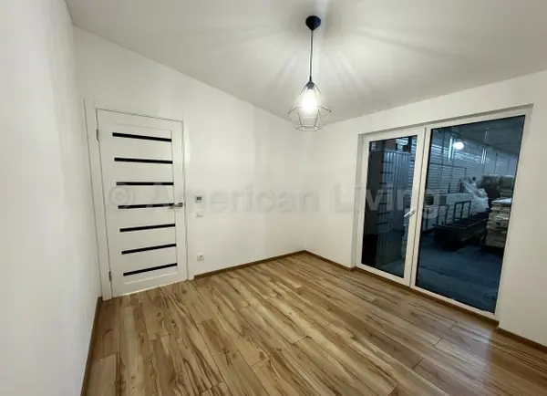 Náhľad 4
