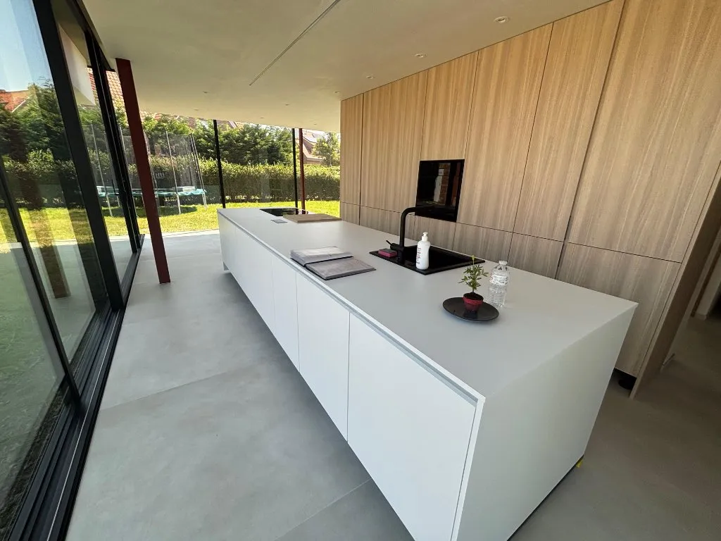 Modern Belgian Interior Floorix