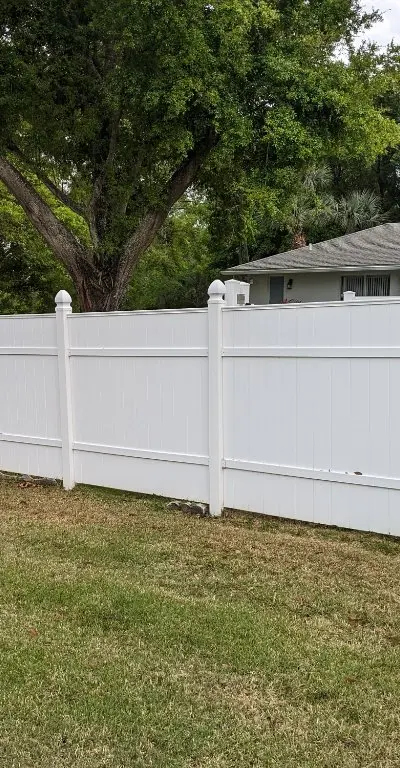 White vinyl fence clean after washing