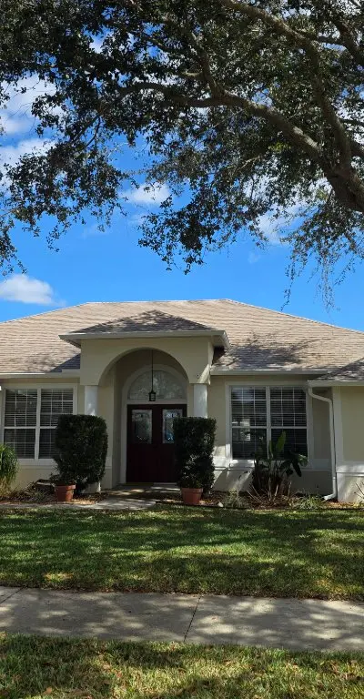 Home exterior pressure washing results